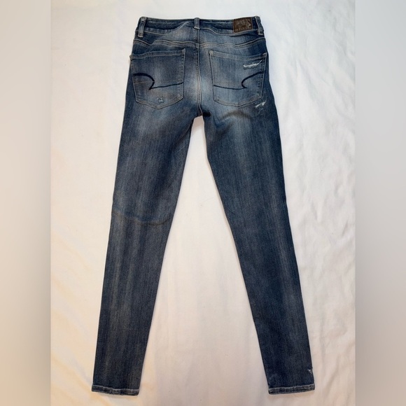 American Eagle Size 2 Dark Wash Distressed Hi Rise Skinny Jegging Jeans - Picture 8 of 9